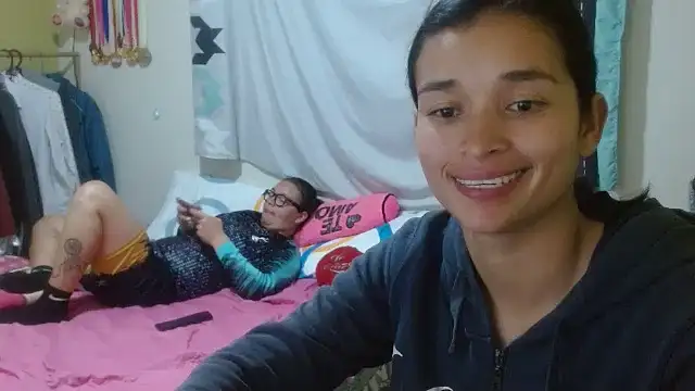 clayre and jill online show from September 16, 3:18 am