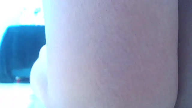 Snapshot of gabbiefoxthx chatting on December 21, 3:25 am gabbiefoxthx online show from December 21, 3:25 am