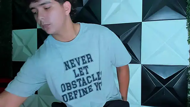 Dani cumboy online show from December 18, 2:45 pm