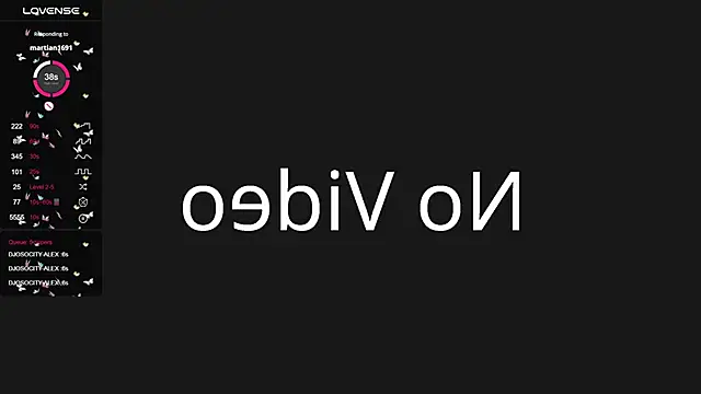 Snapshot of SallyReidj chatting on February 6, 2:44 am SallyReidj online show from February 6, 2:44 am
