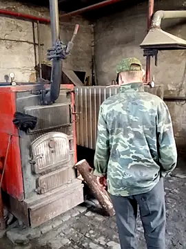 Snapshot of MityaXLoves chatting on November 28, 7:33 am MityaXLoves online show from November 28, 7:33 am