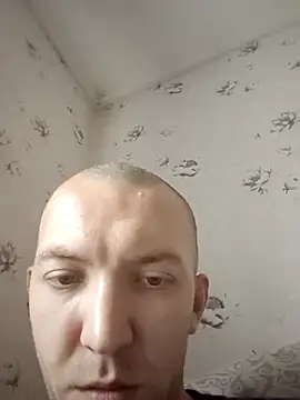 Snapshot of MityaXLoves chatting on December 4, 5:17 am MityaXLoves online show from December 4, 5:17 am