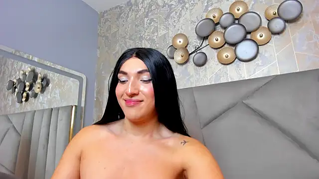 TomLondon  online show from February 3, 5:56 pm