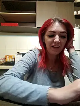 Snapshot of Evadesirex46 chatting on December 14, 9:45 pm Evadesirex46 online show from December 14, 9:45 pm