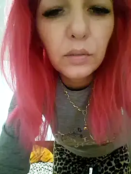 Snapshot of Evadesirex46 chatting on October 8, 8:56 am Evadesirex46 online show from October 8, 8:56 am