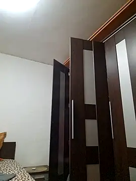 Snapshot of Evadesirex46 chatting on November 19, 9:42 am Evadesirex46 online show from November 19, 9:42 am