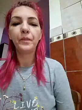 Snapshot of Evadesirex46 chatting on December 3, 6:54 am Evadesirex46 online show from December 3, 6:54 am