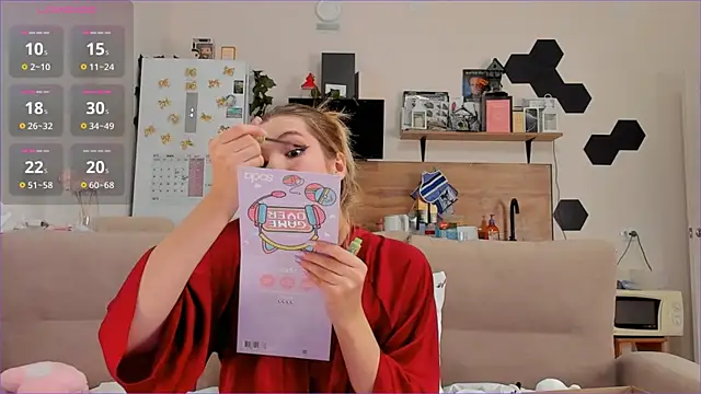 Snapshot of Girl_alone_home chatting on November 5, 3:45 pm Girl alone home online show from November 5, 3:45 pm