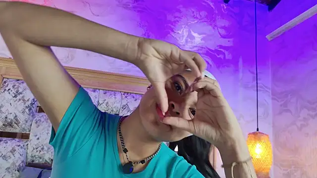Snapshot of barbara_cambels chatting on September 13, 11:54 am barbara cambels online show from September 13, 11:54 am