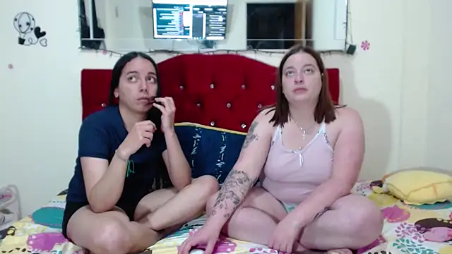 Snapshot of Lola_barbara chatting on December 8, 8:20 am Lola barbara online show from December 8, 8:20 am