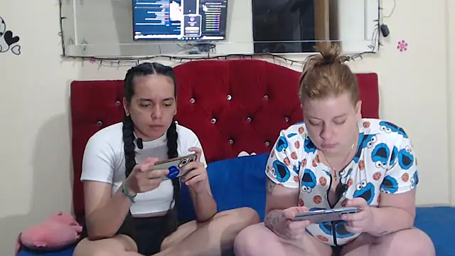 Snapshot of Lola_barbara chatting on January 5, 6:24 am Lola barbara online show from January 5, 6:24 am