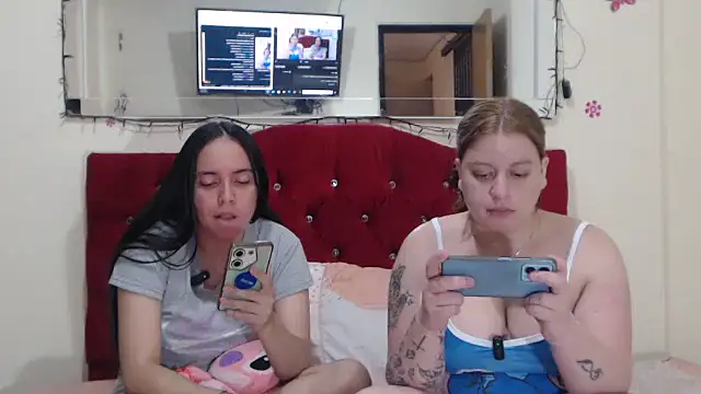Snapshot of Lola_barbara chatting on January 10, 8:15 pm Lola barbara online show from January 10, 8:15 pm