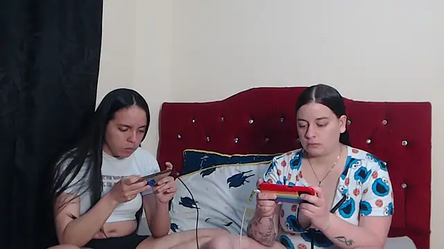 Snapshot of Lola_barbara chatting on October 10, 12:04 pm Lola barbara online show from October 10, 12:04 pm