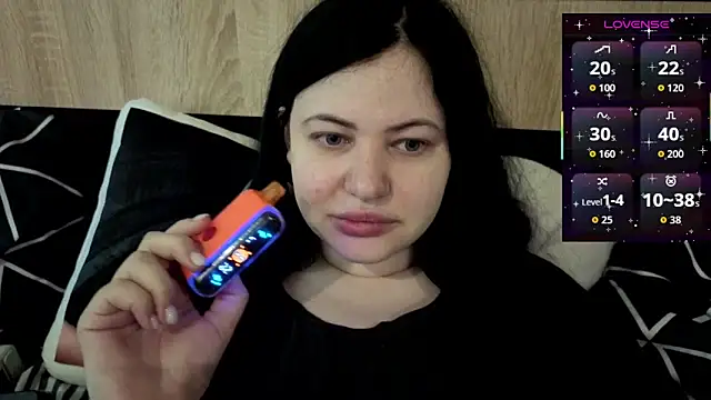 Snapshot of German_Eva chatting on May 13, 5:27 am German Eva online show from May 13, 5:27 am