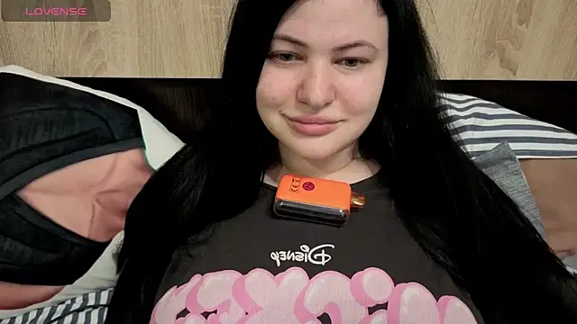 Snapshot of German_Eva chatting on May 13, 7:11 pm German Eva online show from May 13, 7:11 pm