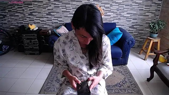 VioletaGomezCo online show from May 16, 1:10 pm