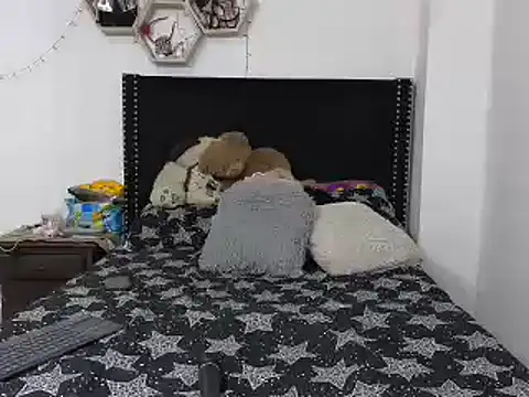 charlotte 077 online show from February 11, 7:23 am