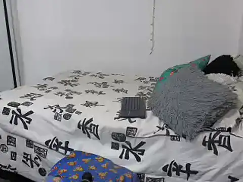 charlotte 077 online show from March 19, 7:40 am