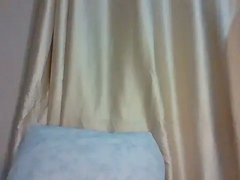 sweet love00 online show from July 18, 3:22 am