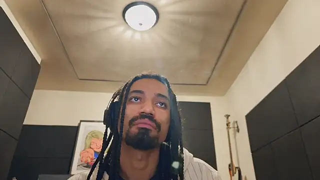 Snapshot of hotcamboy420 chatting on June 26, 2:38 am hotcamboy420 online show from June 26, 2:38 am