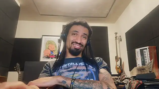 Snapshot of hotcamboy420 chatting on July 21, 3:20 am hotcamboy420 online show from July 21, 3:20 am