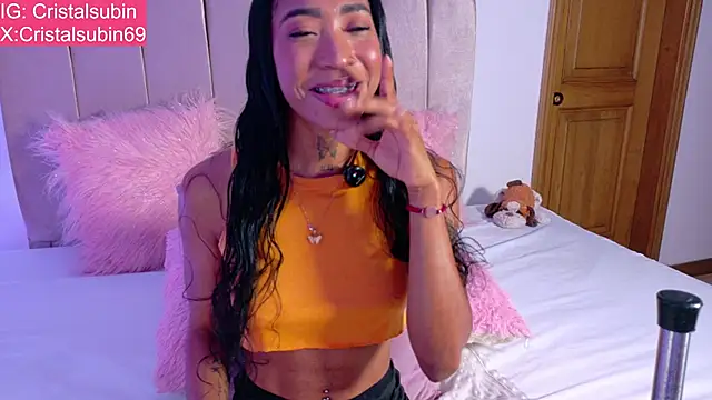 Snapshot of cristal_subin69 chatting on May 13, 12:08 am cristal subin69 online show from May 13, 12:08 am