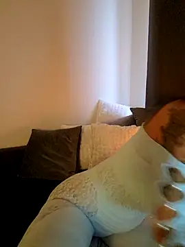 LydiaMaus96 online show from October 4, 6:55 am