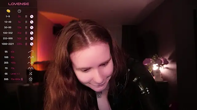 Snapshot of Jantrlatex chatting on June 11, 9:24 pm Jantrlatex online show from June 11, 9:24 pm