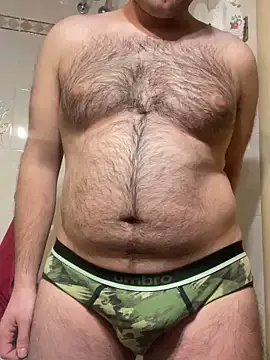 Snapshot of alexfala99 chatting on February 13, 10:33 pm alexfala99 online show from February 13, 10:33 pm