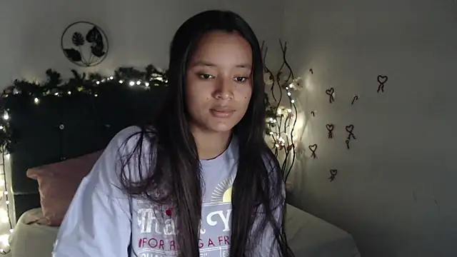 Snapshot of mia_sweetdc chatting on December 14, 8:29 pm mia sweetdc online show from December 14, 8:29 pm