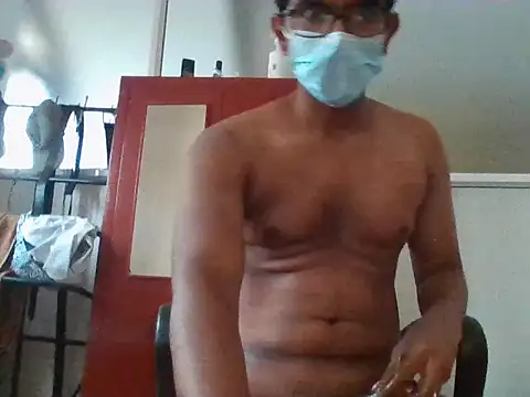 Snapshot of RoccoSL2003 chatting on January 17, 8:19 am RoccoSL2003 online show from January 17, 8:19 am