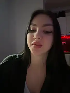 Snapshot of alissa4blonde chatting on February 7, 5:40 pm alissa4blonde online show from February 7, 5:40 pm