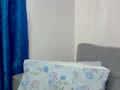  crystal princesss online show from September 17, 11:45 am