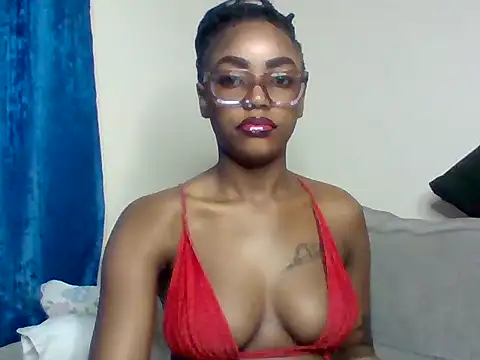 Snapshot of _crystal_princesss chatting on June 10, 3:29 am crystal princesss online show from June 10, 3:29 am