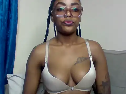 Snapshot of _crystal_princesss chatting on June 14, 10:23 pm crystal princesss online show from June 14, 10:23 pm