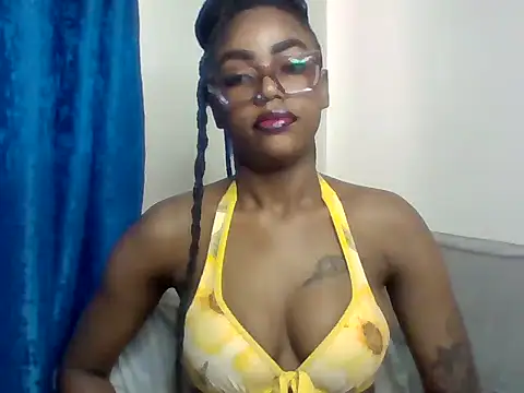 Snapshot of _crystal_princesss chatting on June 27, 6:07 am crystal princesss online show from June 27, 6:07 am
