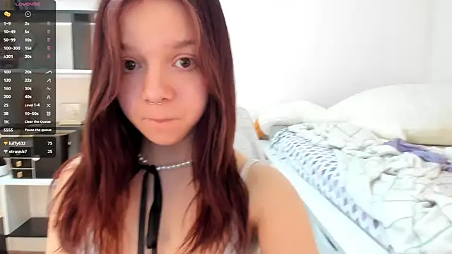 crystal lilith online show from February 16, 3:27 pm