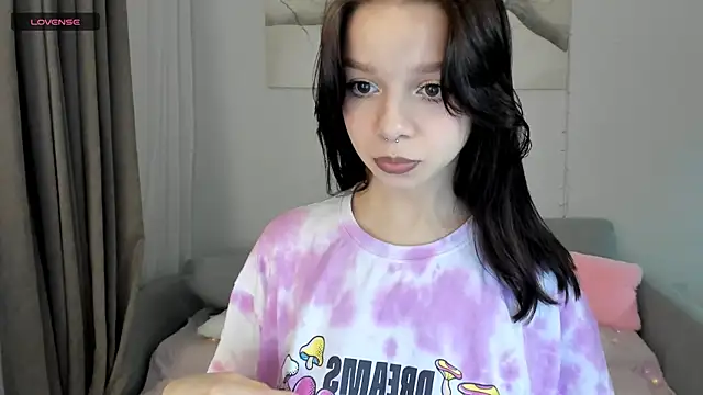 Snapshot of crystal_lilith chatting on January 18, 5:06 pm crystal lilith online show from January 18, 5:06 pm