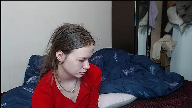 leila bambi  online show from March 5, 6:34 pm