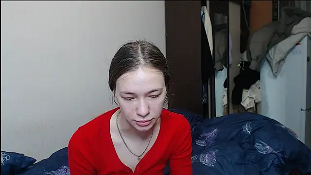 leila bambi  online show from March 10, 5:29 pm