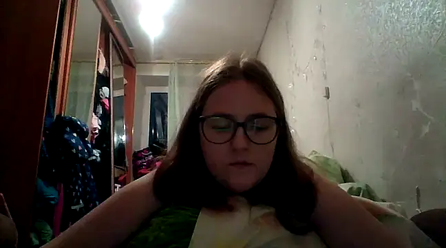 DesireMelissa online show from January 24, 2:30 pm