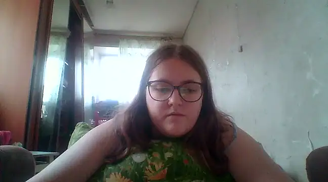 DesireMelissa online show from February 5, 7:39 am