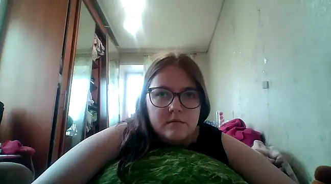 DesireMelissa online show from February 9, 9:37 am