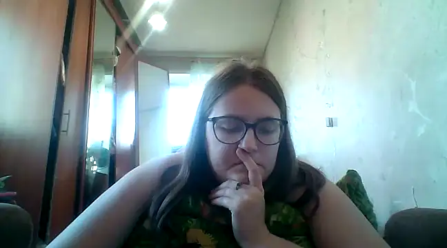 DesireMelissa online show from February 27, 7:01 am