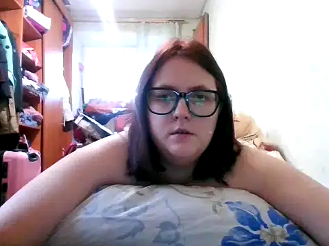 DesireMelissa online show from October 21, 5:19 am