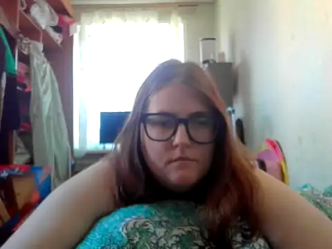 DesireMelissa online show from June 26, 5:12 am