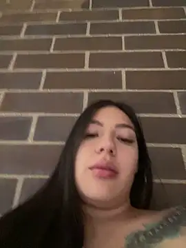 Latina vanessa online show from March 19, 9:30 pm