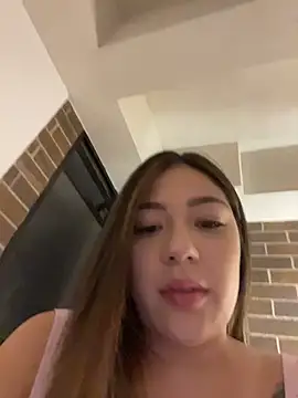 Latina vanessa online show from July 8, 3:11 am