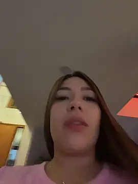 Latina vanessa online show from July 9, 12:15 am