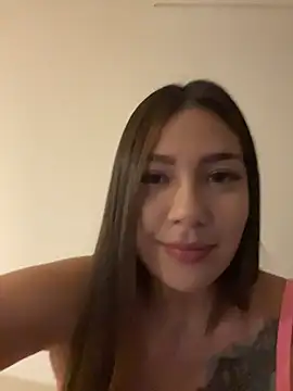 Latina vanessa online show from July 31, 11:59 pm